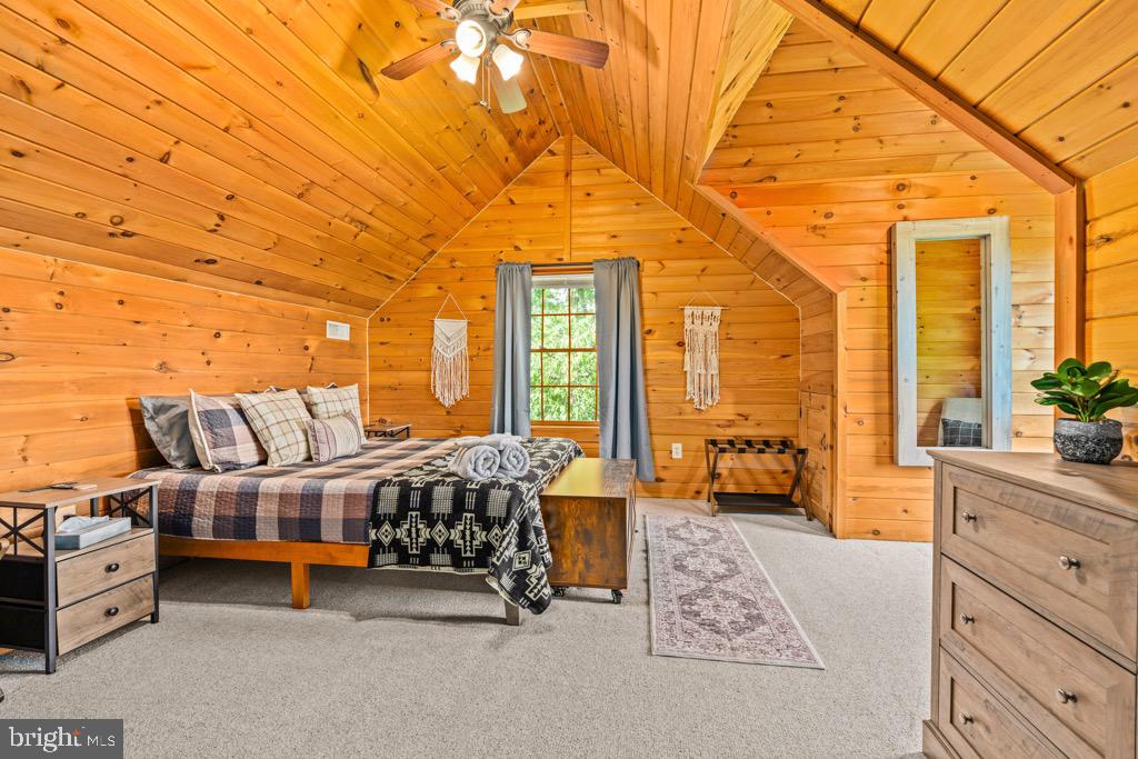2702 Supinlick Ridge Road Mount Jackson, VA 22842 - Photo 41 of 65 Upper level - BR