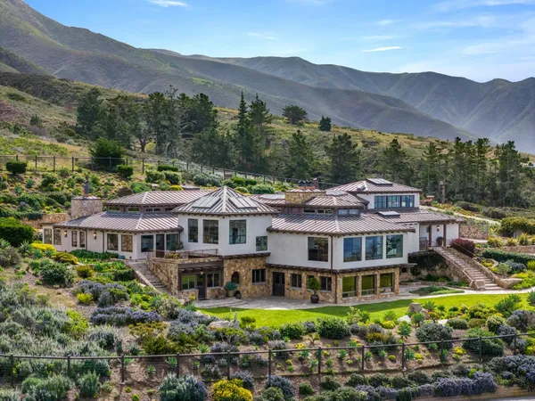 $13,500,000 | 31453 Highway 1, Carmel, CA 93923