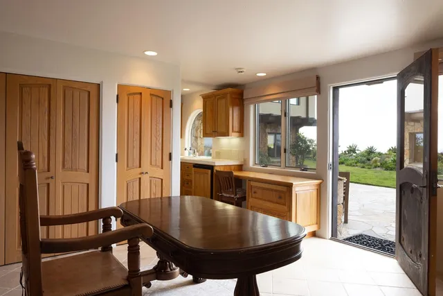 $14,500,000 | 31453 Highway 1, Carmel, CA 93923