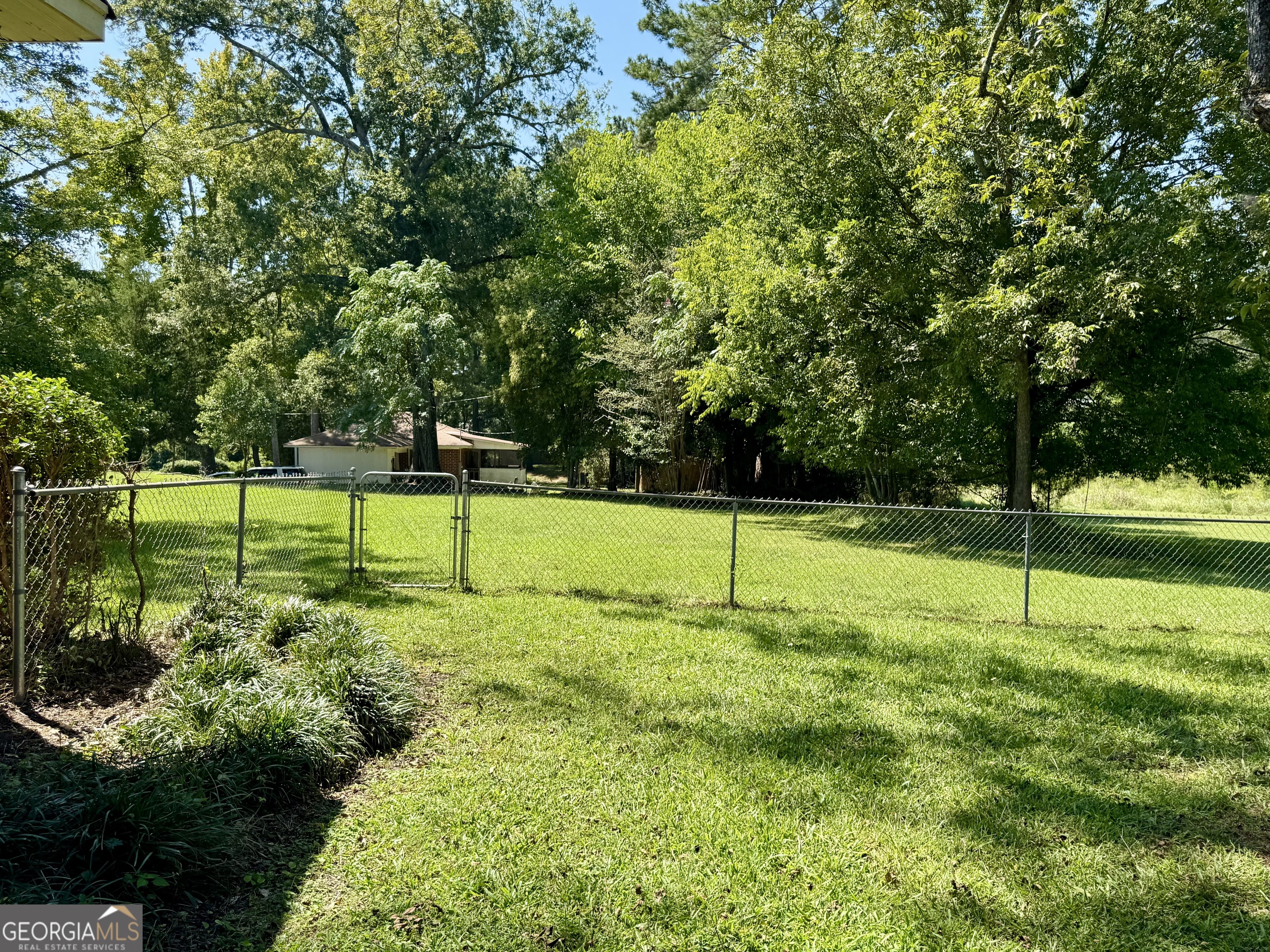 324 North Rhodes Street Union Point, GA 30669 - Photo 88 of 94