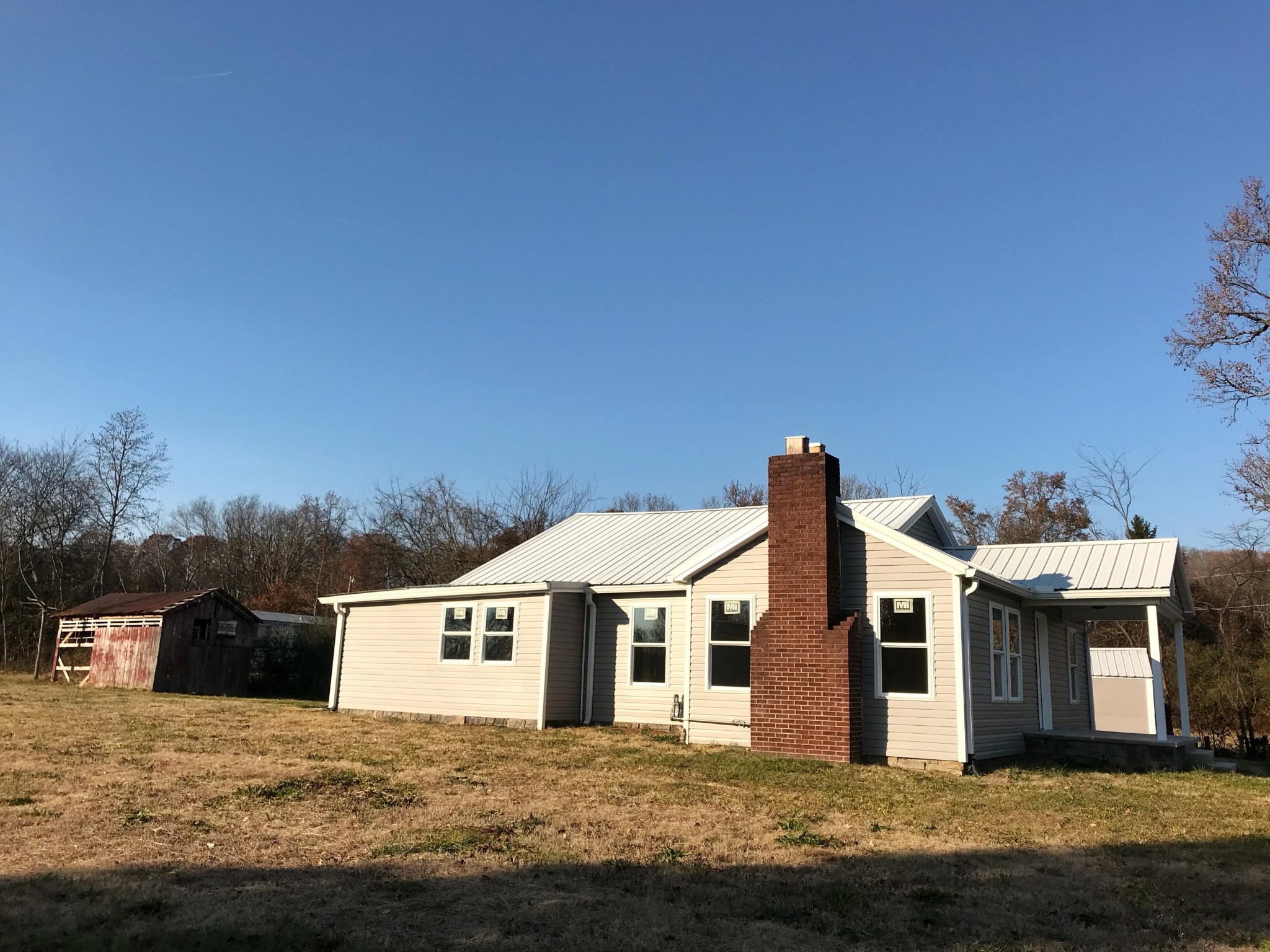 1381 Allison Town Road Philadelphia, TN 37846 - Photo 3 of 10 Gallery Image 3