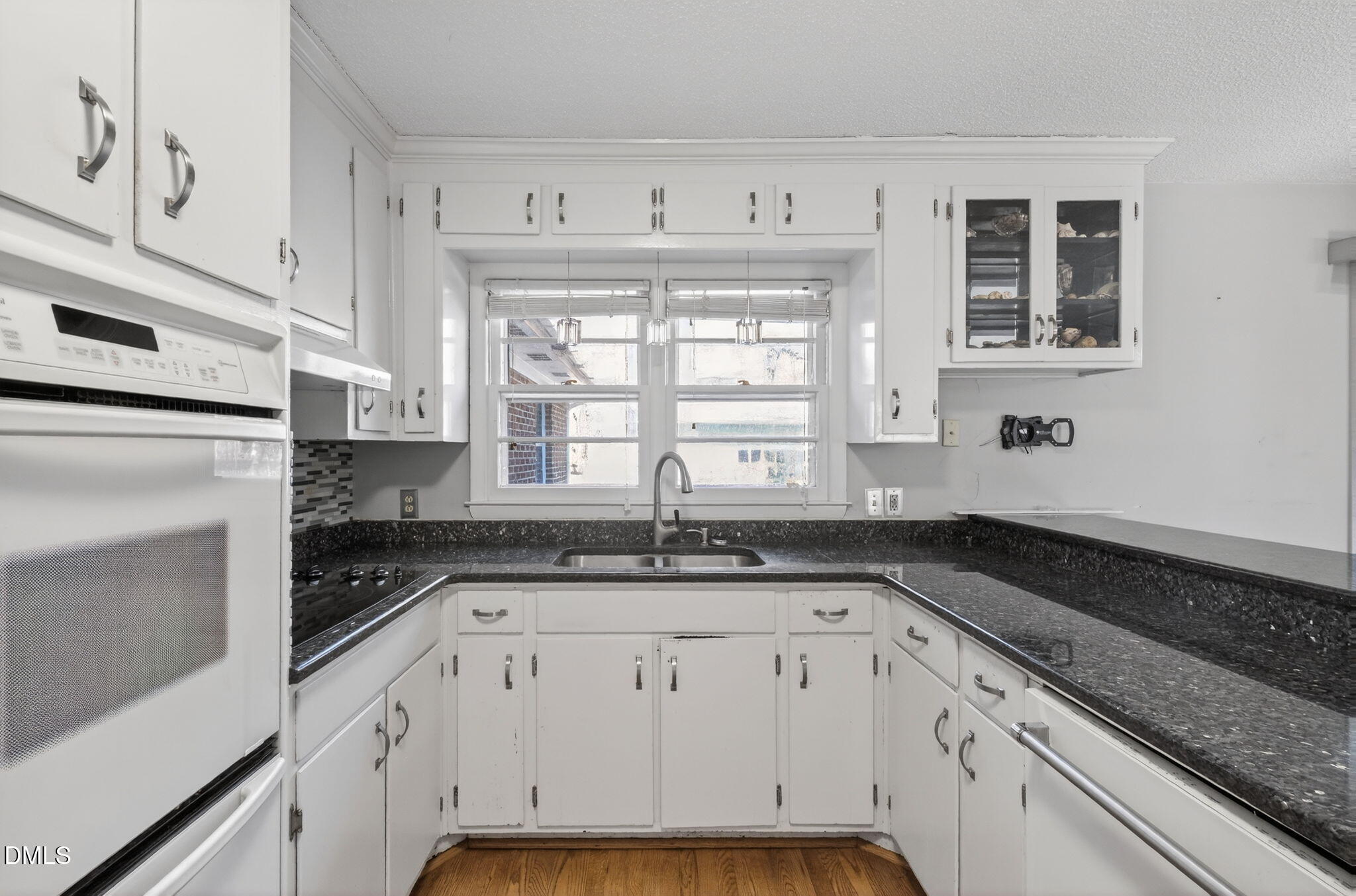 121 Old Moore Road Selma, NC 27576 - Photo 12 of 40 30-web-or-mls-121 Old Moore-38