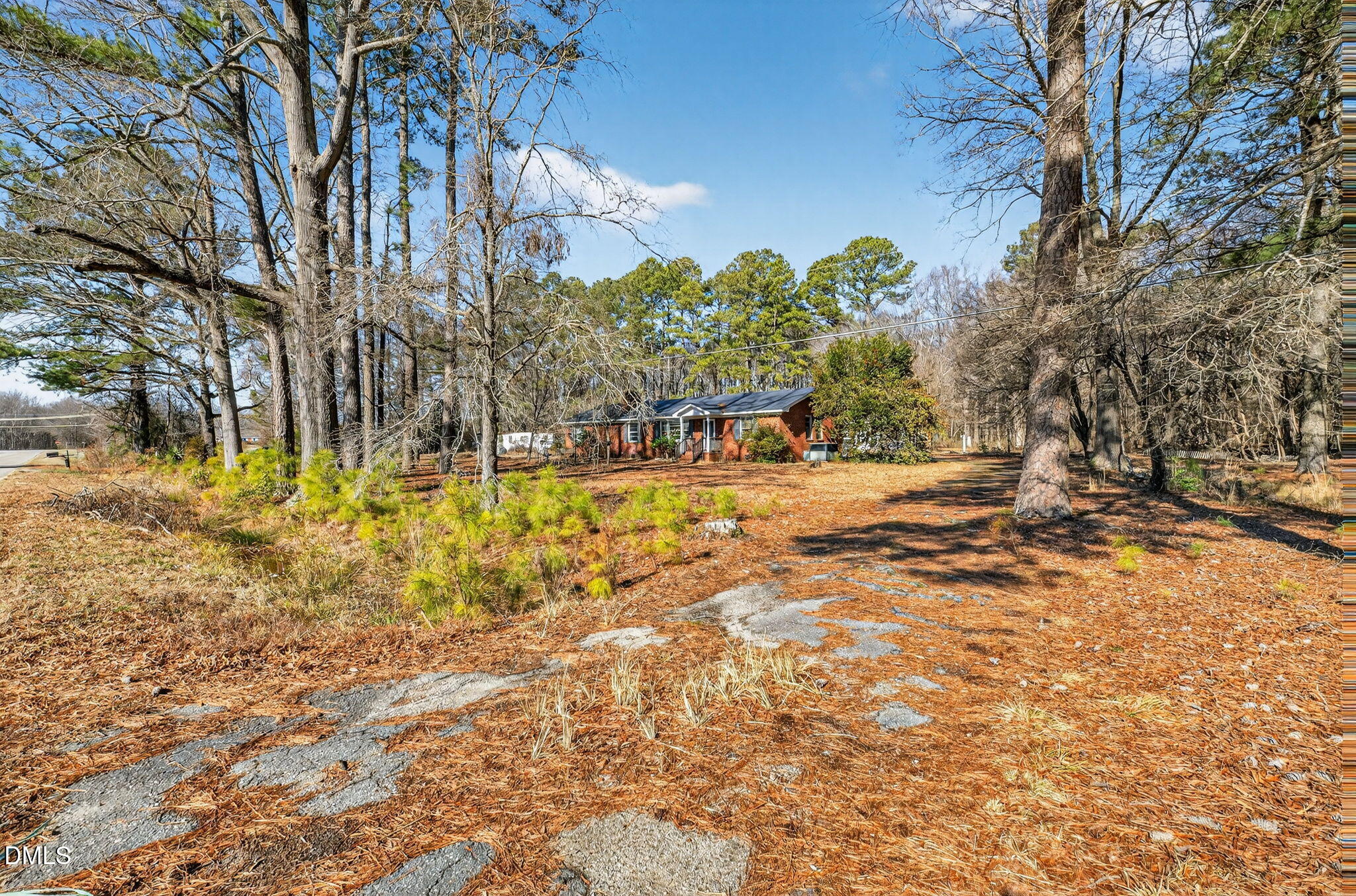 121 Old Moore Road Selma, NC 27576 - Photo 6 of 40 1-web-or-mls-121 Old Moore-4