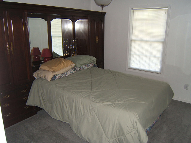 3742 New Spring Branch Road Southeast Roanoke, VA 24014 - Photo 5 of 11 Master Bedroom