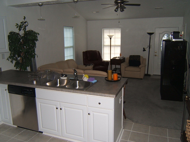 3742 New Spring Branch Road Southeast Roanoke, VA 24014 - Photo 10 of 11 Kitchen to Great Room