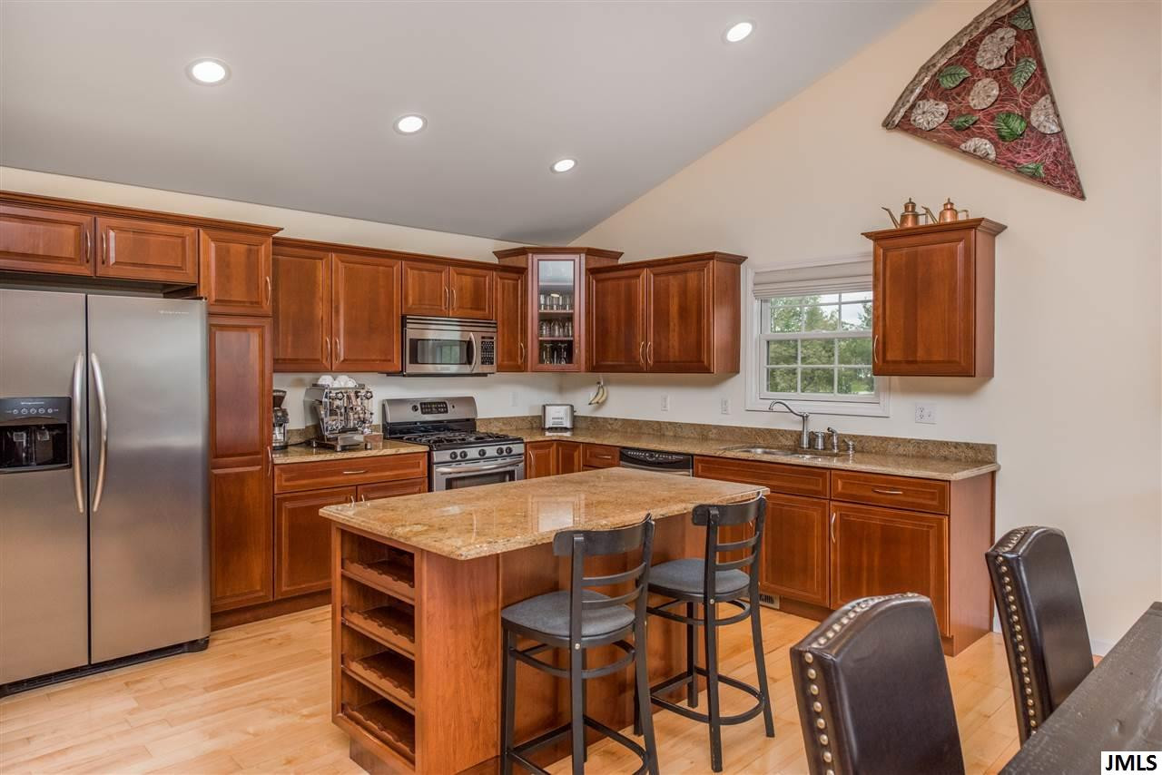 5653 South Stoney Lake Road Jackson, MI 49201 - Photo 11 of 29 Photo 11