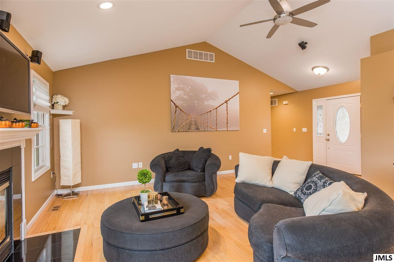 5653 South Stoney Lake Road Jackson, MI 49201 - Photo 5 of 29 Photo 5