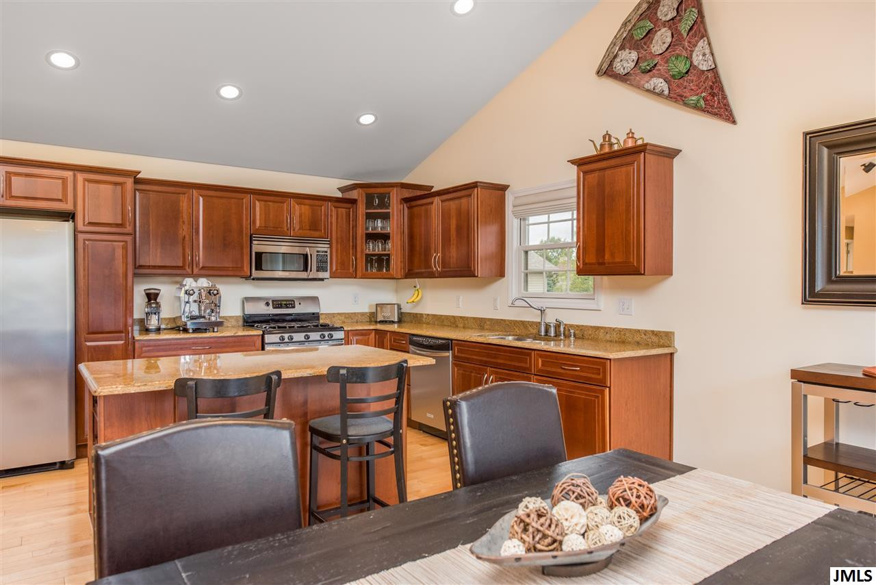 5653 South Stoney Lake Road Jackson, MI 49201 - Photo 8 of 29 Photo 8