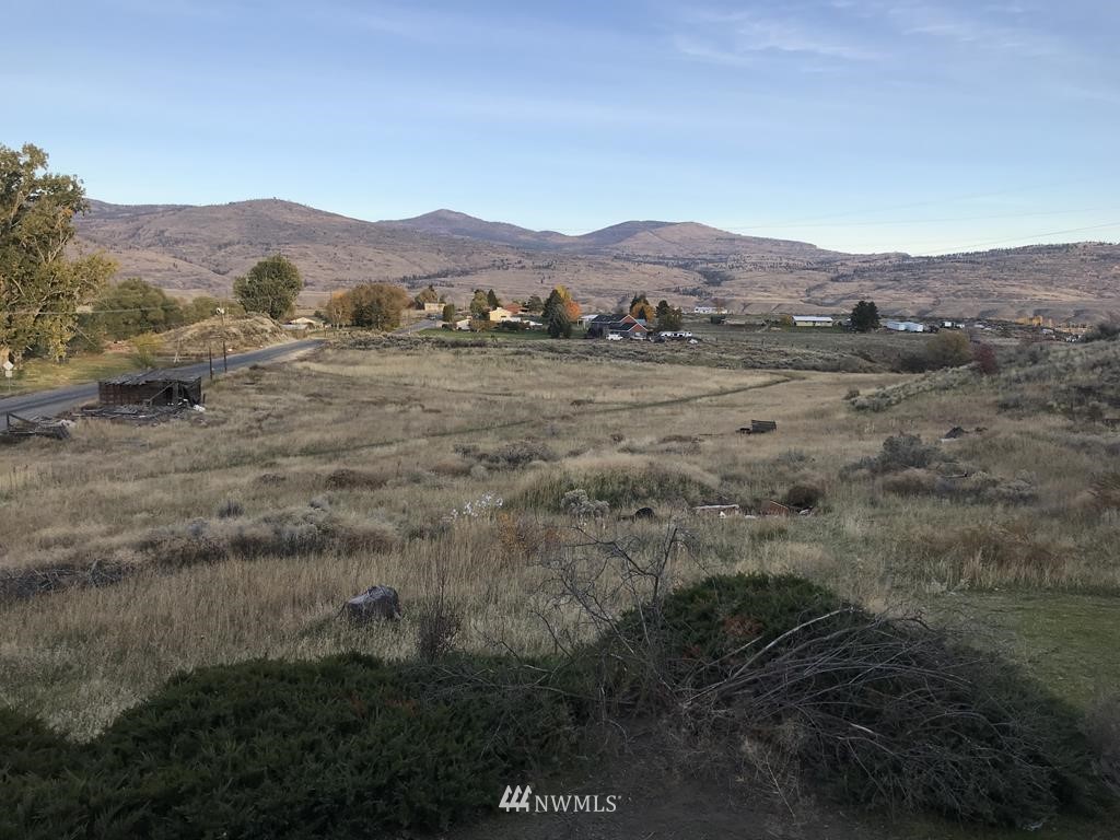 180 Nichols Road Omak, WA 98841 - Photo 11 of 20