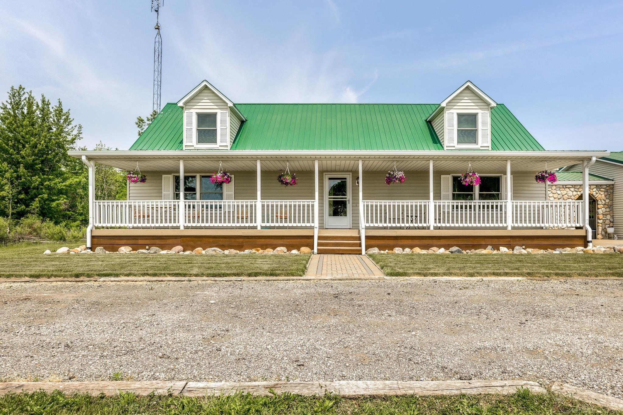 5393 Sheridan Line Road Croswell, MI 48422 - Photo 7 of 71
