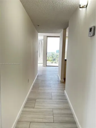 $2,000 | 1700 Northwest N River Drive, Unit 909, Miami, FL 33125