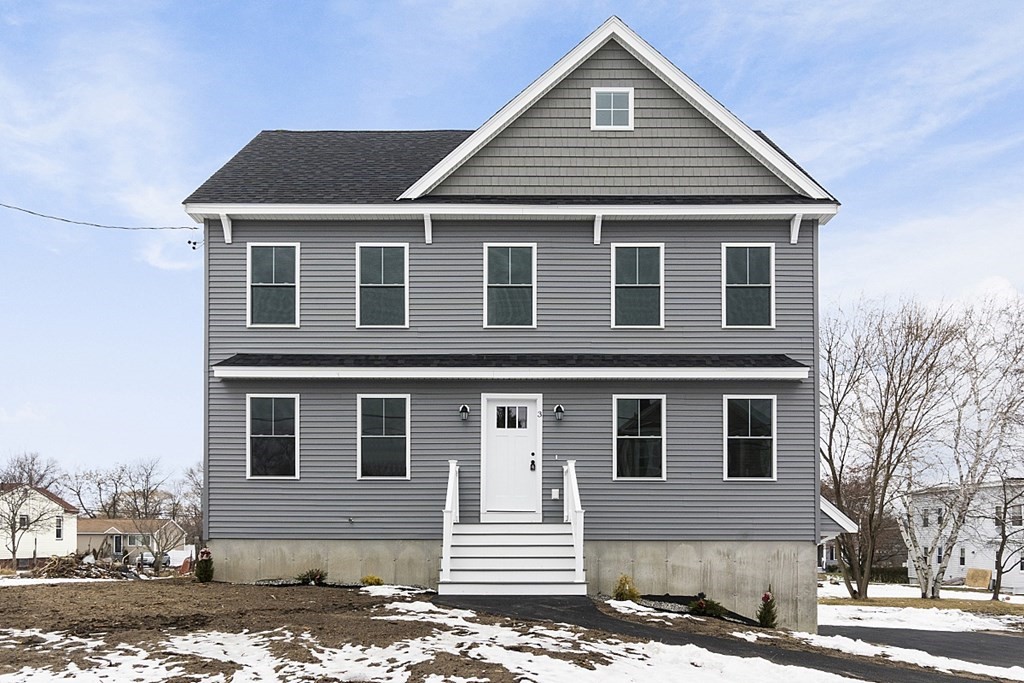 3 Booth Road Methuen, MA 01844 - Photo 3 of 38 Gallery Image 3