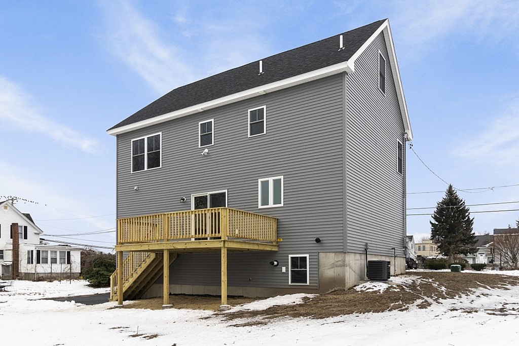 3 Booth Road Methuen, MA 01844 - Photo 7 of 38 Gallery Image 7