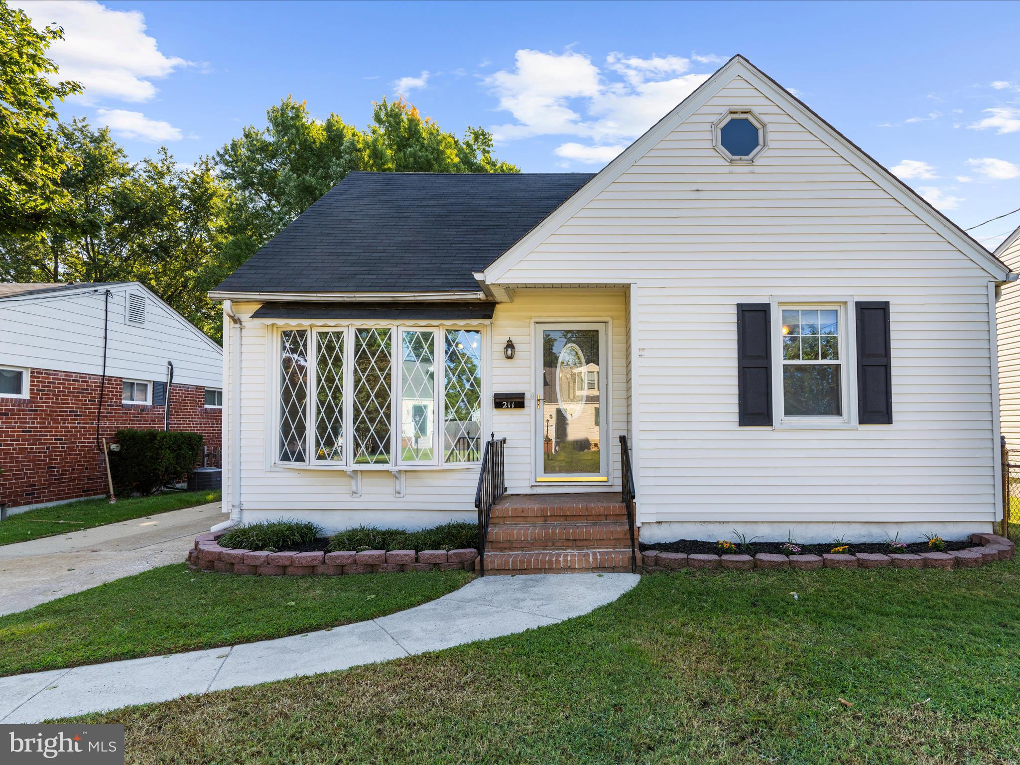 211 Arundel Road Pasadena, MD 21122 - Photo 1 of 50 Gallery Image 1