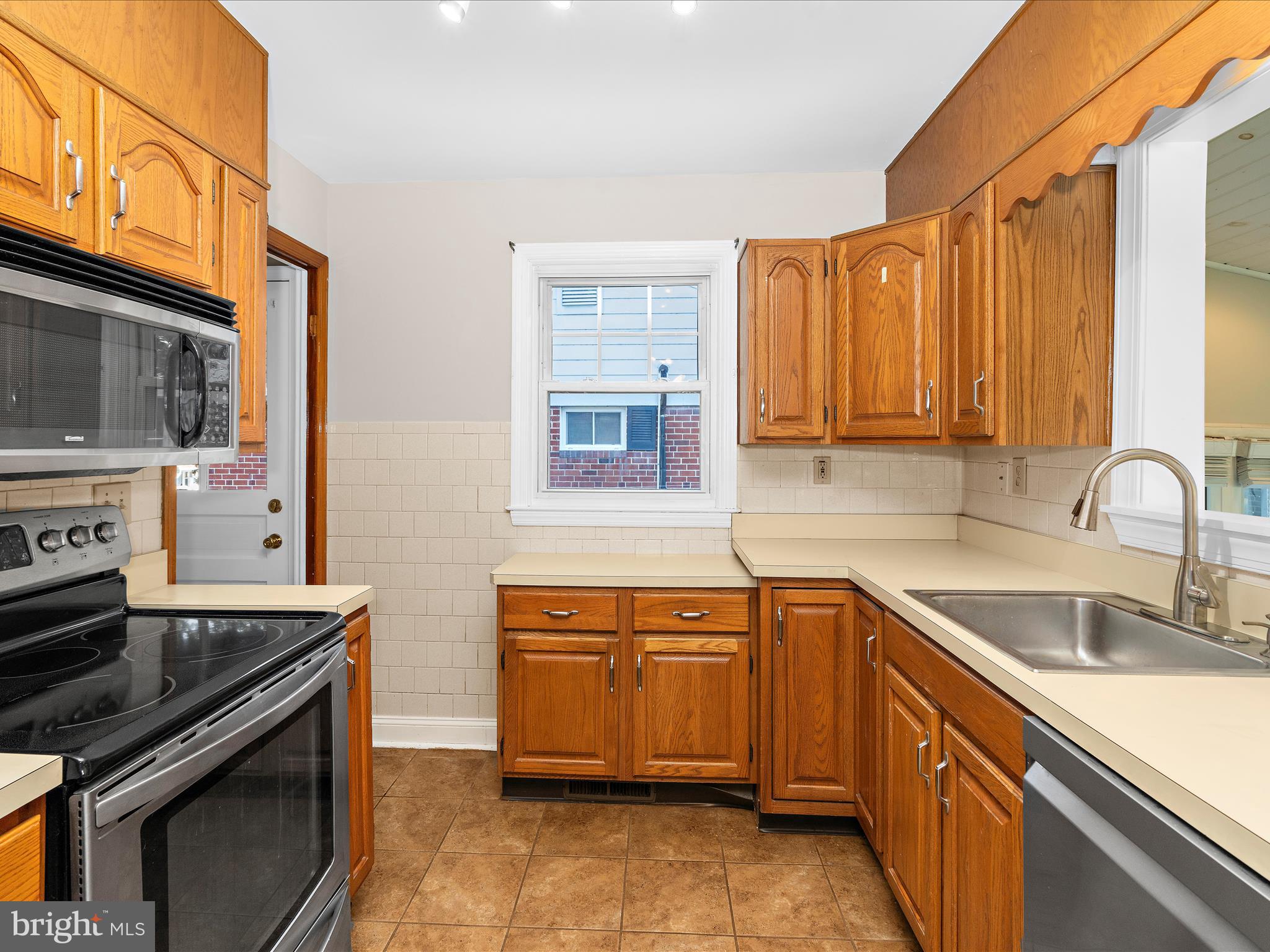 211 Arundel Road Pasadena, MD 21122 - Photo 14 of 50 Gallery Image 14