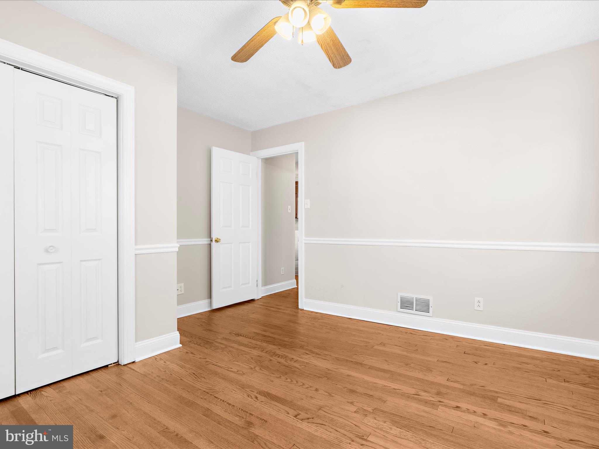 211 Arundel Road Pasadena, MD 21122 - Photo 9 of 50 Gallery Image 9