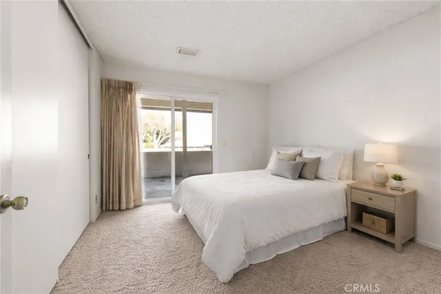 $499,990 | 19002 Ave Of The Oaks, Newhall, CA 91321