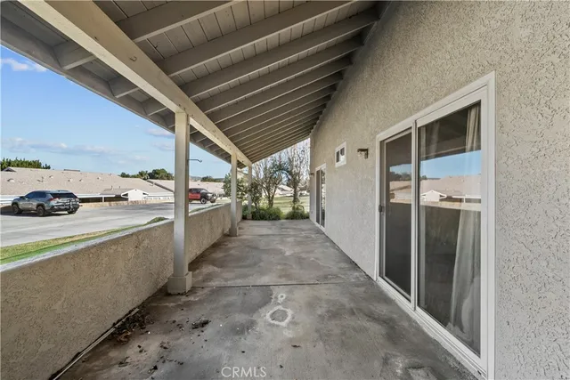 $499,990 | 19002 Ave Of The Oaks, Newhall, CA 91321