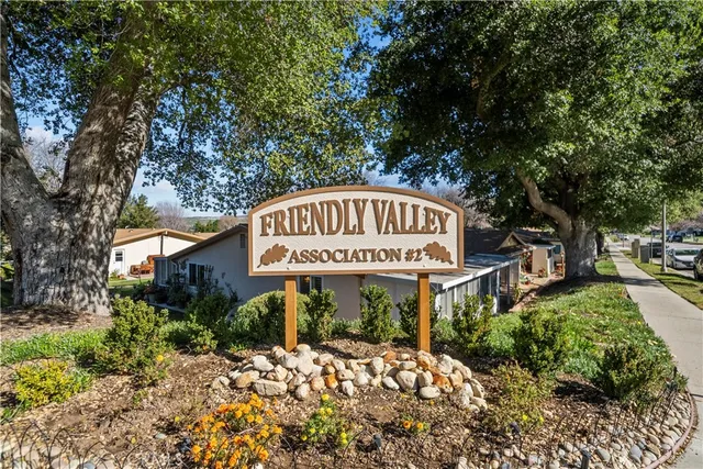 $499,990 | 19002 Ave Of The Oaks, Newhall, CA 91321