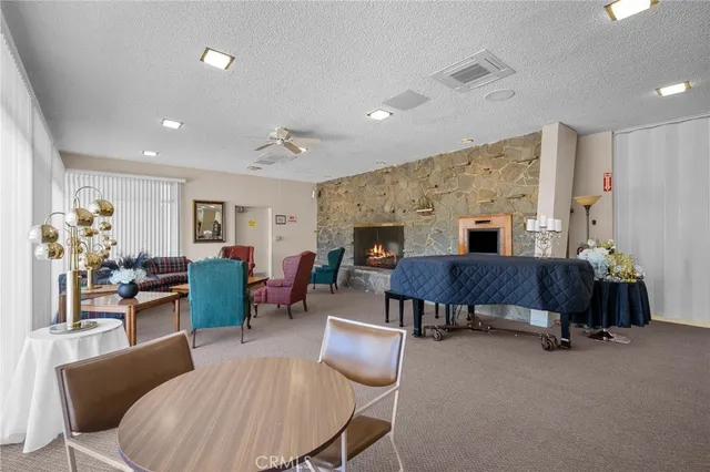 $499,990 | 19002 Ave Of The Oaks, Newhall, CA 91321