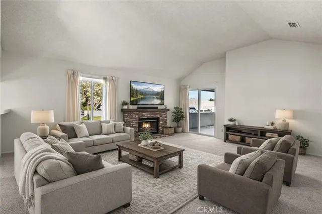 $499,990 | 19002 Ave Of The Oaks, Newhall, CA 91321