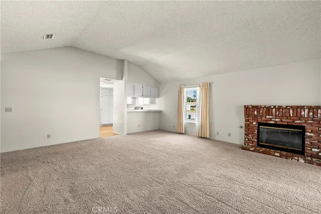 $499,990 | 19002 Ave Of The Oaks, Newhall, CA 91321