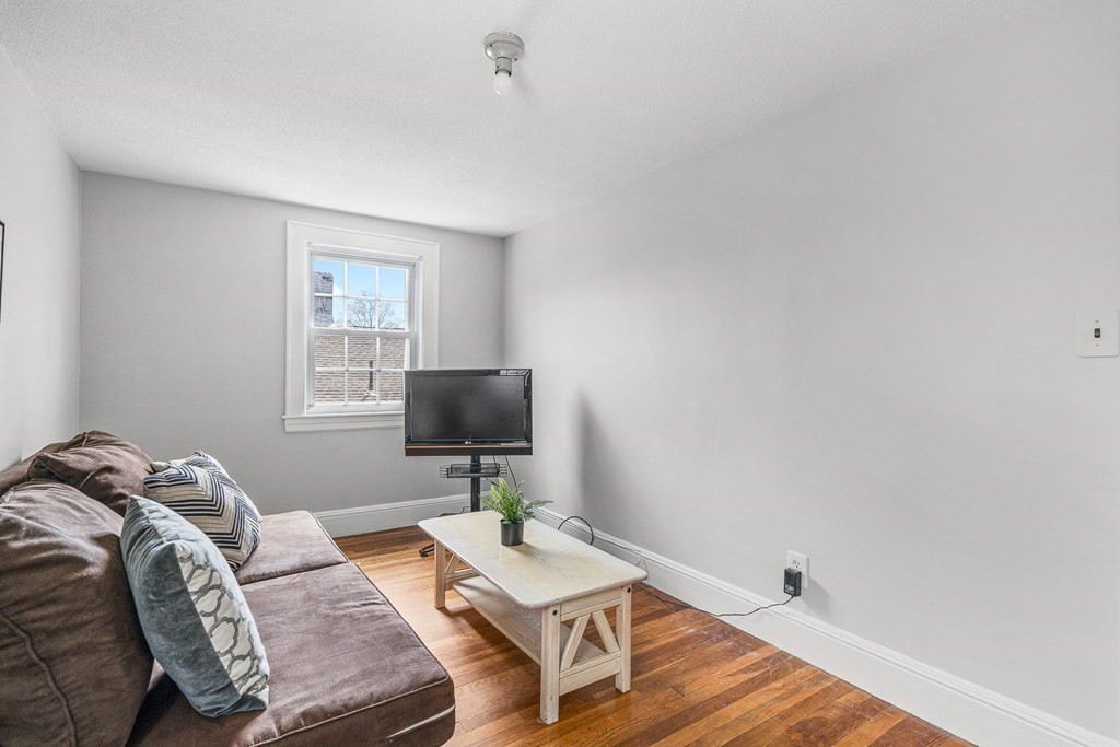 183 Derby Road Melrose, MA 02176 - Photo 20 of 37 Gallery Image 20