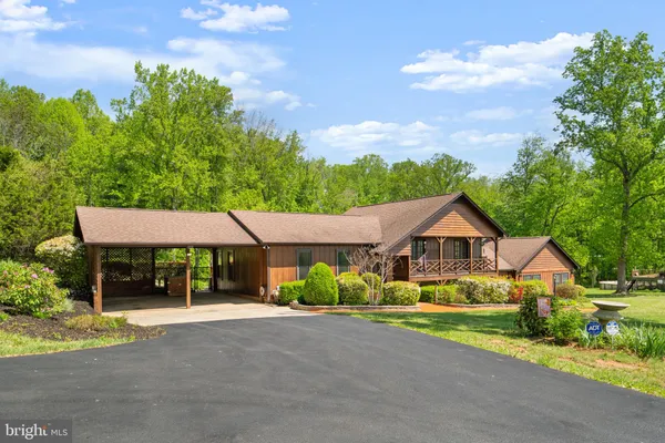 $624,000 | 14945 Lee Highway, Amissville, VA 20106