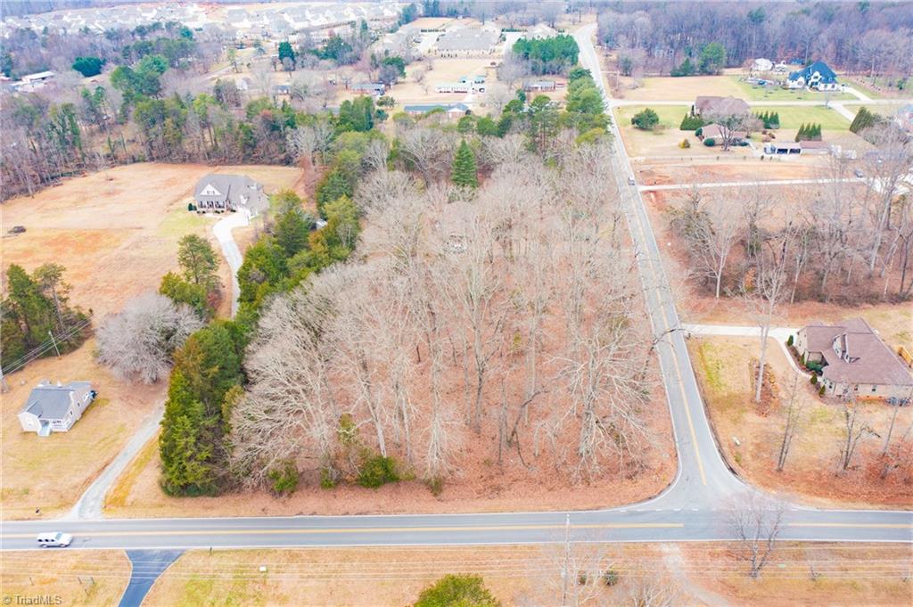 8701 Boylston Road Colfax, NC 27235 - Photo 2 of 5 Gallery Image 2
