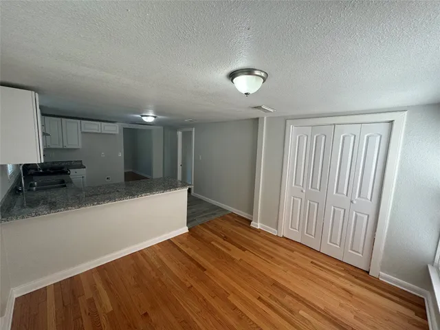 $1,550 | 512 Rice Street, Angleton, TX 77515