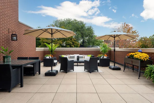 $5,000,000 | 2217 North Clybourn Avenue, Chicago, IL 60614