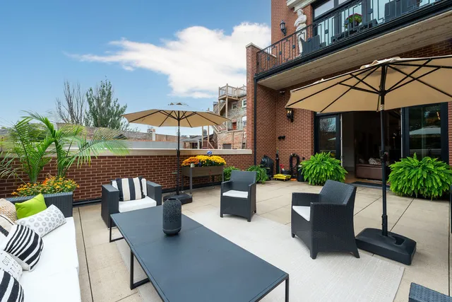 $5,000,000 | 2217 North Clybourn Avenue, Chicago, IL 60614