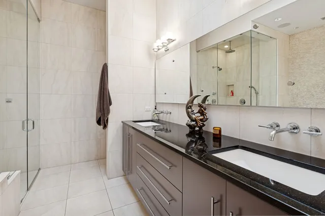 $5,000,000 | 2217 North Clybourn Avenue, Chicago, IL 60614