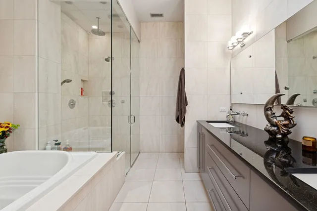 $5,000,000 | 2217 North Clybourn Avenue, Chicago, IL 60614