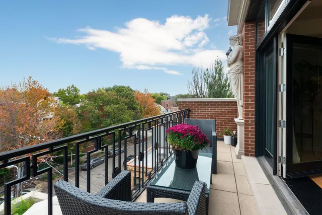 $5,000,000 | 2217 North Clybourn Avenue, Chicago, IL 60614