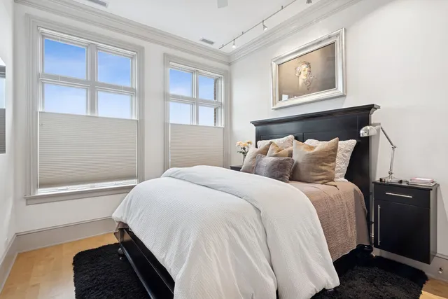 $5,000,000 | 2217 North Clybourn Avenue, Chicago, IL 60614