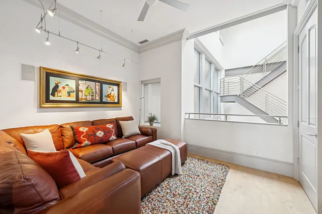 $5,000,000 | 2217 North Clybourn Avenue, Chicago, IL 60614