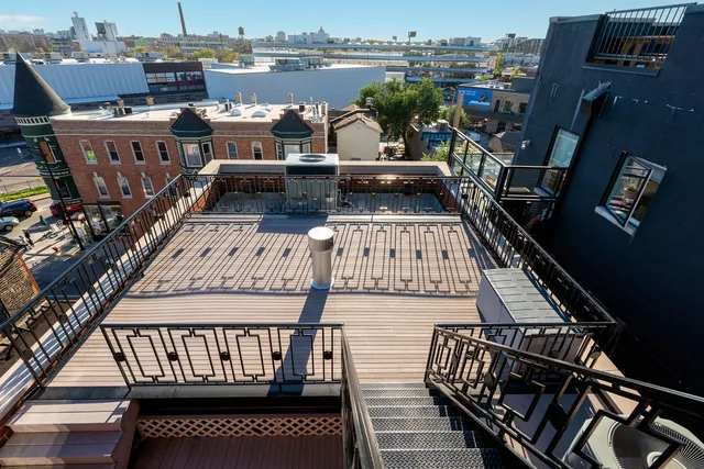 $5,000,000 | 2217 North Clybourn Avenue, Chicago, IL 60614