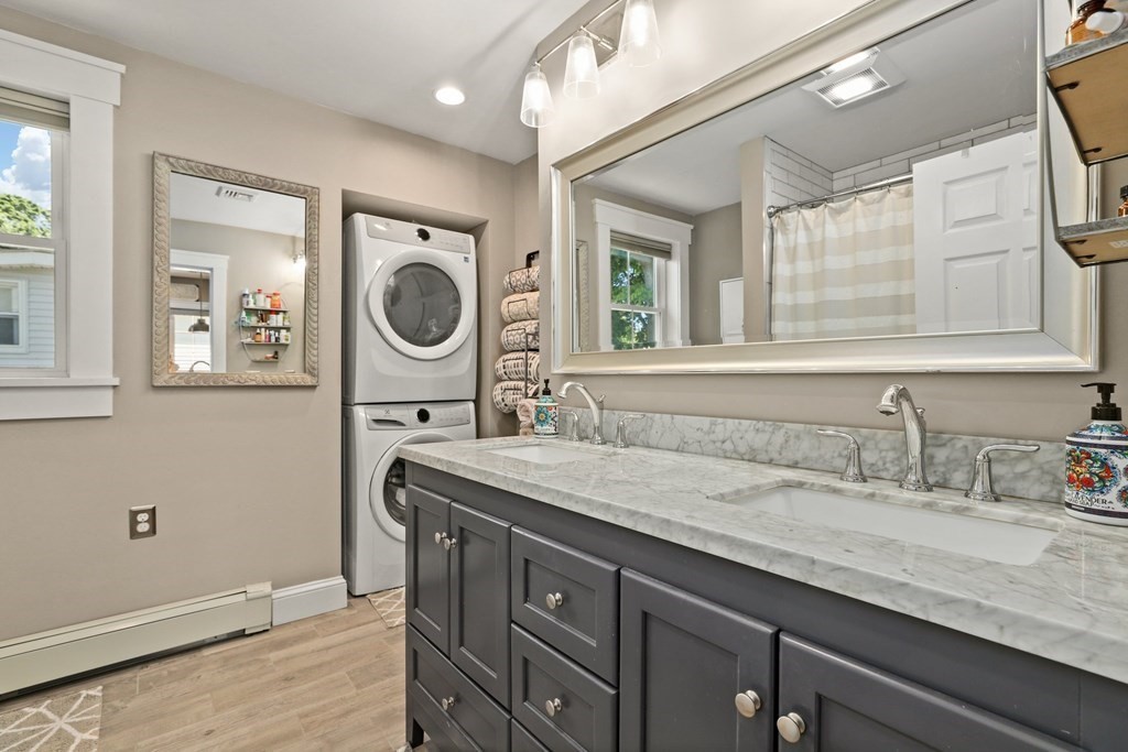 52 Curlew Road Quincy, MA 02169 - Photo 14 of 35