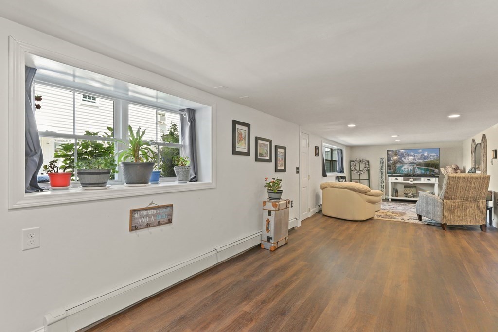 52 Curlew Road Quincy, MA 02169 - Photo 20 of 35