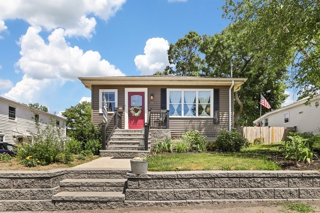 52 Curlew Road Quincy, MA 02169 - Photo 2 of 35