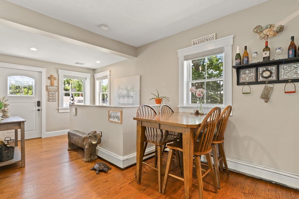 52 Curlew Road Quincy, MA 02169 - Photo 9 of 35