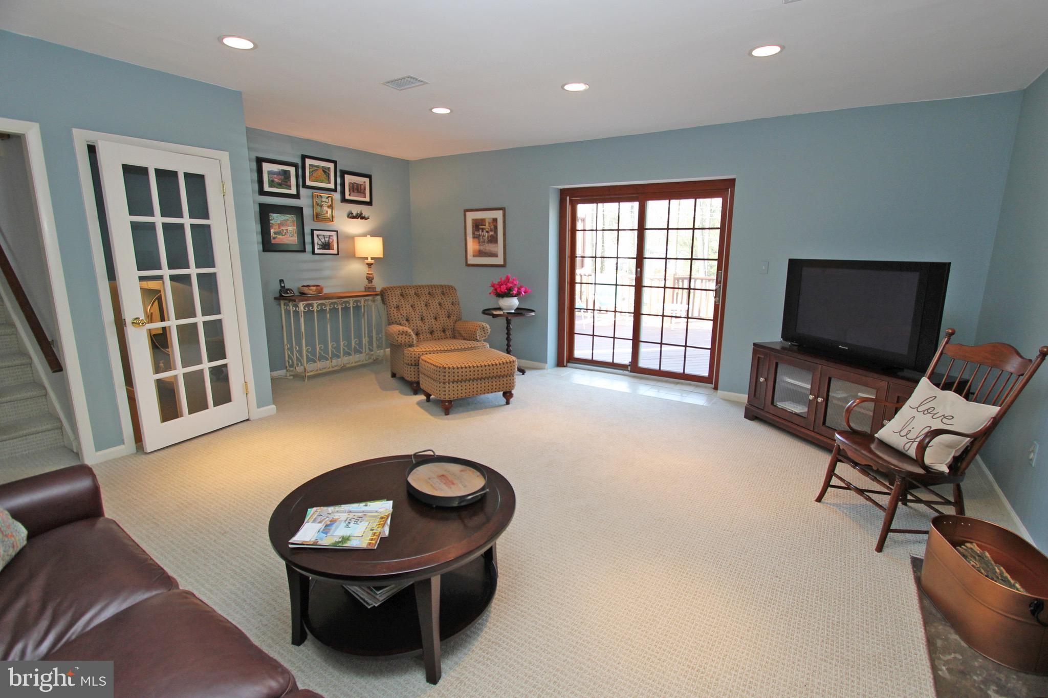 419 Woodcrest Road Wayne, PA 19087 - Photo 16 of 44 recessing lighting...and more!