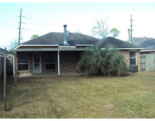 346 East Suncrest Loop Slidell, LA 70458 - Photo 12 of 15 Gallery Image 12