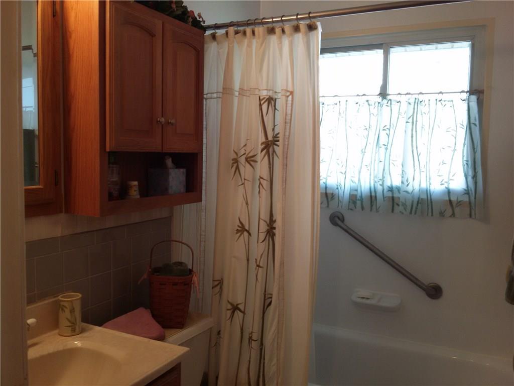 7828 Gilmore Road Indianapolis, IN 46219 - Photo 20 of 24 Gallery Image 20