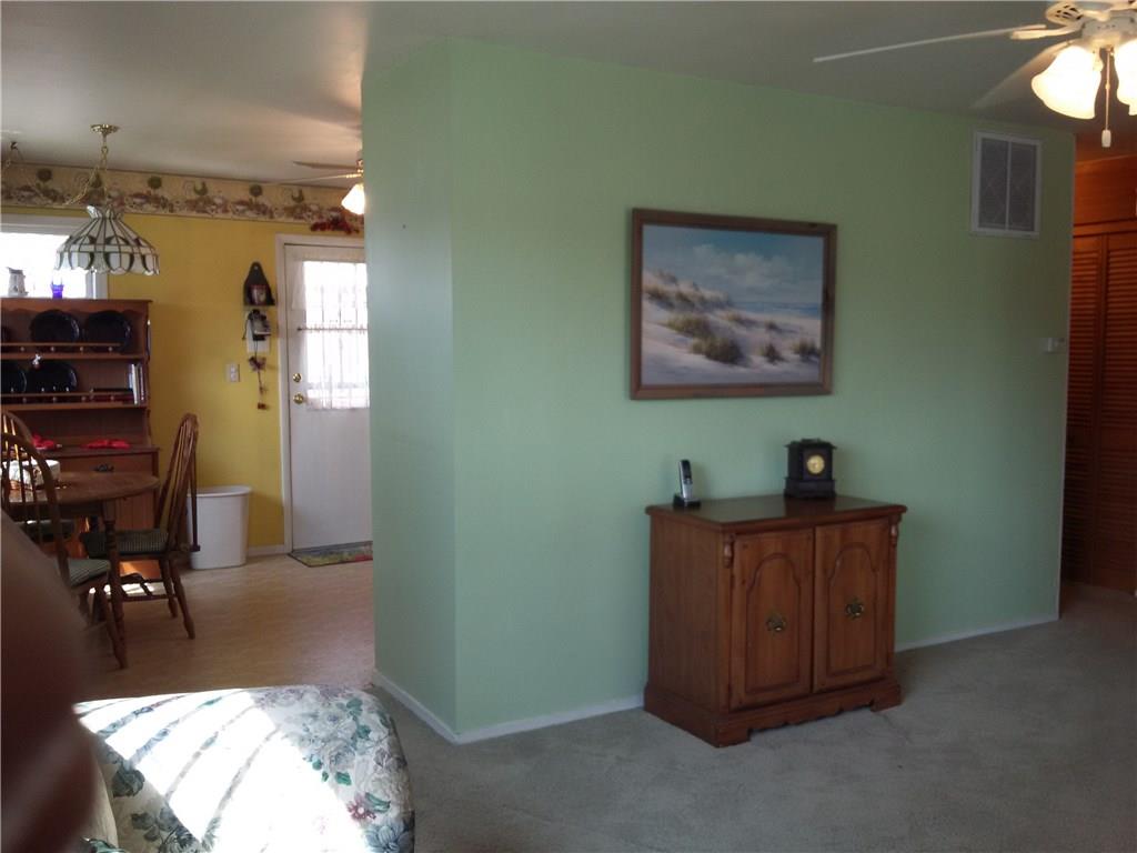7828 Gilmore Road Indianapolis, IN 46219 - Photo 9 of 24 Gallery Image 9