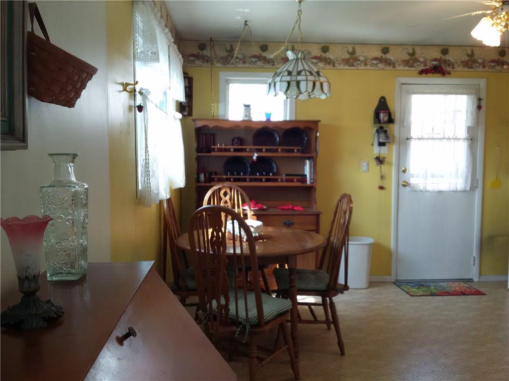 7828 Gilmore Road Indianapolis, IN 46219 - Photo 10 of 24 Gallery Image 10