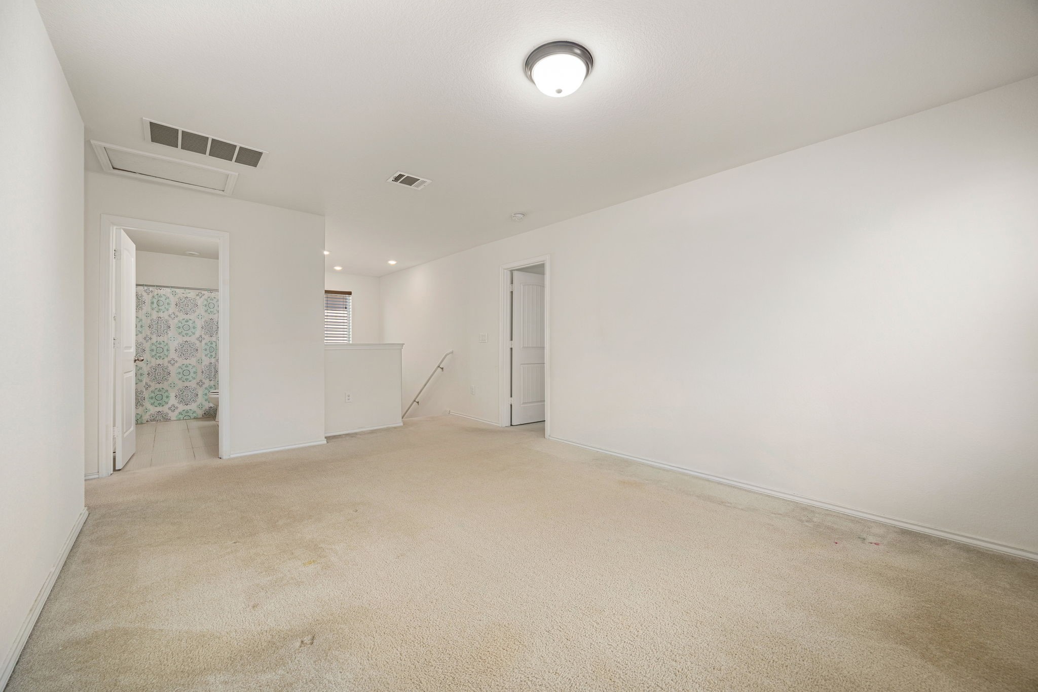 14615 Goshawk Drive Pflugerville, TX 78660 - Photo 13 of 29