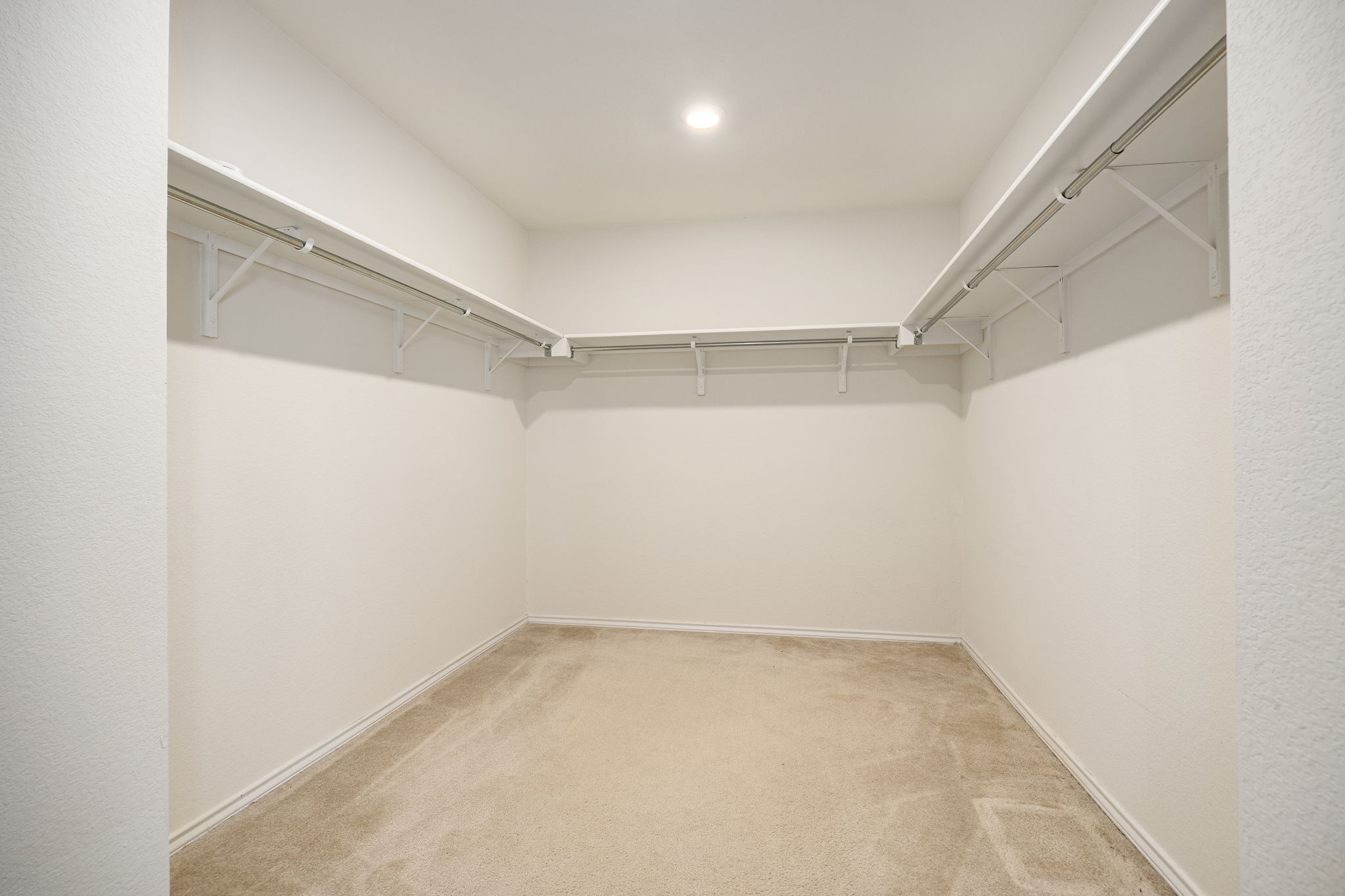 14615 Goshawk Drive Pflugerville, TX 78660 - Photo 19 of 29 a view of an empty room
