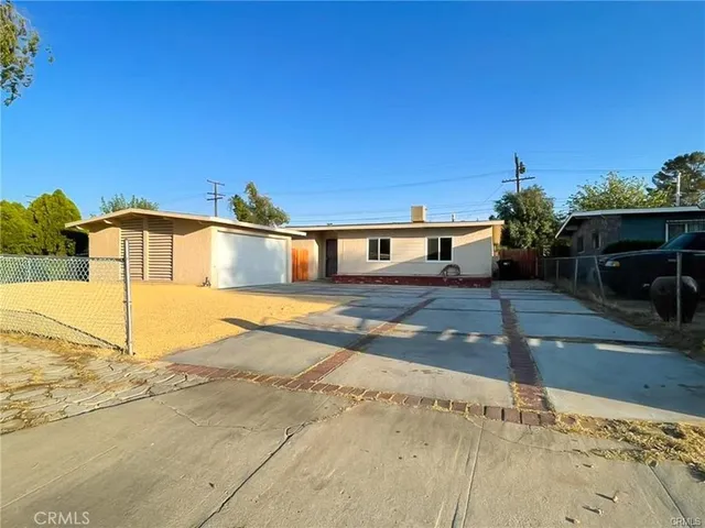 $409,900 | 1408 West W Avenue, Lancaster, CA 93534